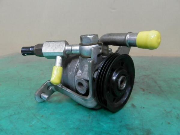 ムーヴ L175S パワステポンプ　KFVE