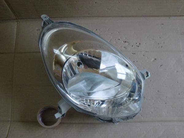パッソ♪純正◆右ヘッドライトユニット【KGC30】中古♪