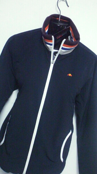 エレッセ インサレーションジャケット 長袖 保温 ネイビーM 新品