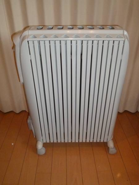 □DeLonghi/デロンギ□D091549EF ドラゴン3 オイルヒーター☆埼玉発送