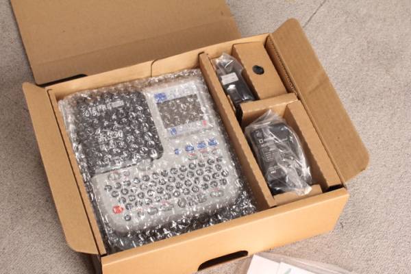 KING JIM製□ラベルライター テプラ PRO SR330-THS未使用 SR330 【公式