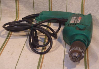 ★makita振動ドリルM812お安く中古品★_1