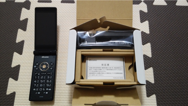 美品 docomo AQUOS ケータイ SH-06G ドコモ、Androidケータイ「AQUOS