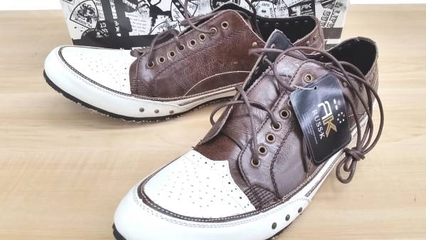 ★RUSS-K ラスケー スタッズスニーカー 26.0ｃｍ★茶