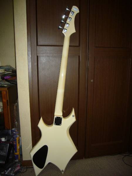 90年代製 B.C リッチ製 変形Bass ワーロック Warlock Bass ⁄ フリマ