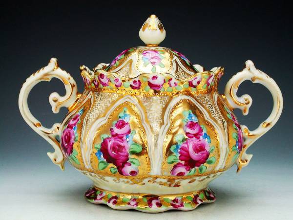 オールドニッポン・アールヌーボー様式金盛上薔薇図紋両耳蓋物