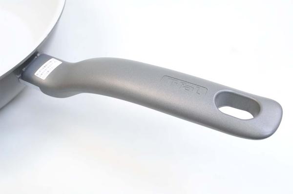 N677/ティファール IHセラミック ウォックパン 白 26cm