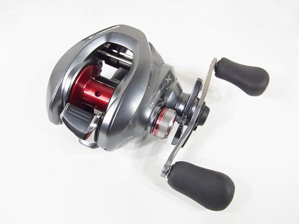 ■極美品 シマノ 14 クロナーク CI4+ 150HG 右 ベイトリール■