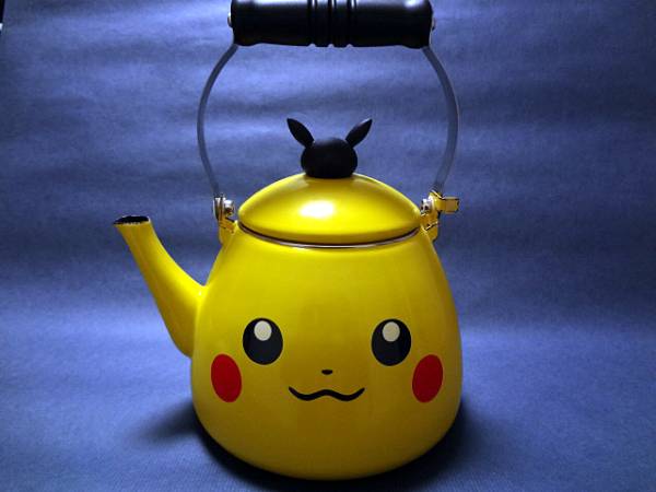 □未使用 ピカチュウのホーローケトル 2.2 ポケモンセンター□ BRUNO