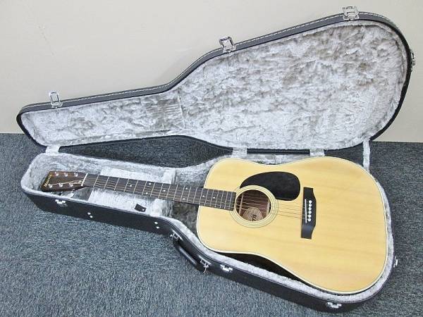 Morris モーリス アコースティックギター W-18 ハードケースそ付属 