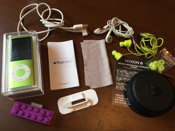 アップル☆iPod nano第4世代グリーン4GB&ニクソンイヤホン付き