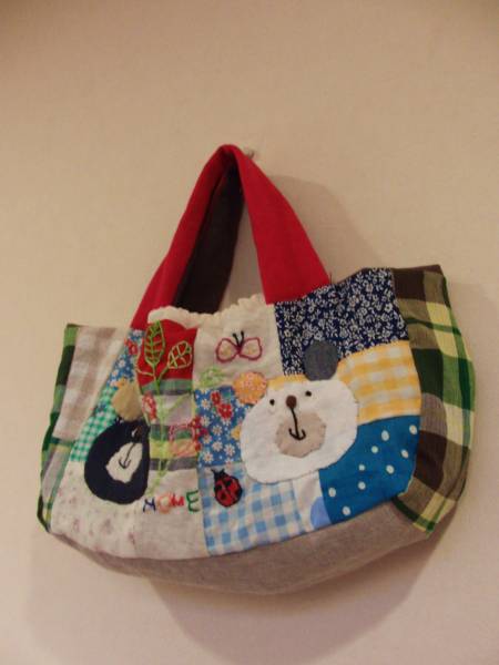 ハンドメイド★くまさん★★巾着バックポーチ★お弁当入れにも～