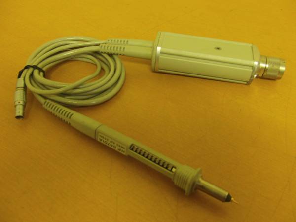 ▲HP 2.5GHz アクティブプローブ 54701A▲