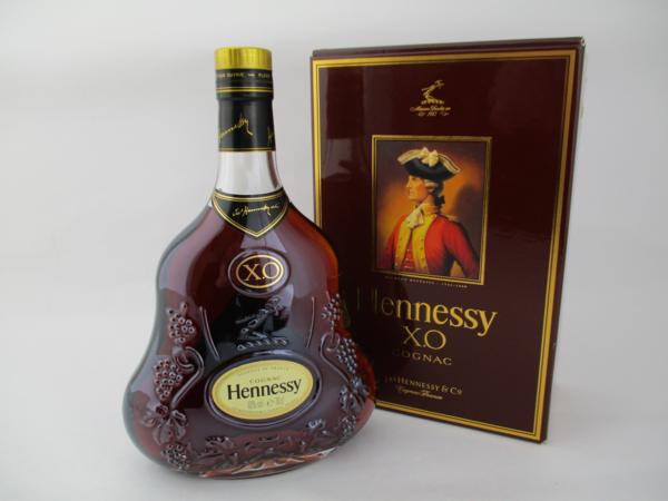ヘネシー XO 金キャップ クリアボトル 箱付 美品 未開封 古酒