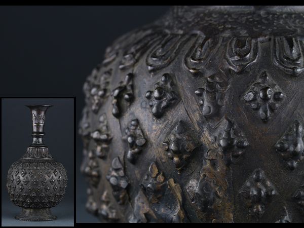【楓】銅製 盛上細工 花瓶 重さ 1209g CA106