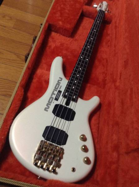 YAMAHA MOTIONBASS MB-2