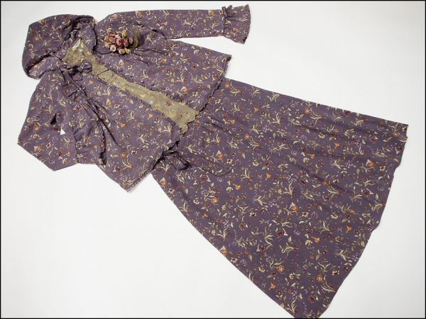 【美品】カネコイサオ 小花柄 ポリ ブラウス+スカートセット