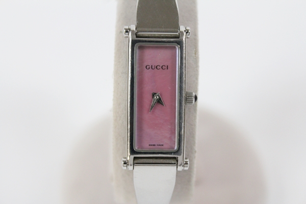 グッチ　シェル文字盤　レディース　腕時計　1500Ｌ　ピンク系