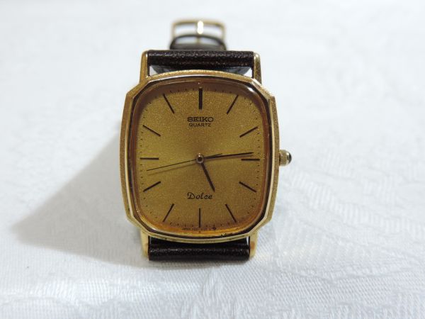 セイコー　ドルチェ　3針　クォーツ　メンズ時計　200C