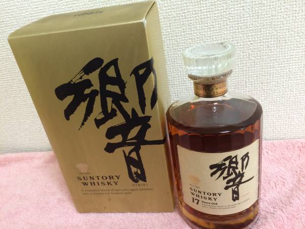 サントリー 終売品 響17年 700ml SUNTORY 箱付 アルコール分43