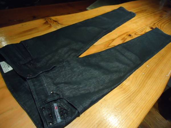 ★ディーゼル・ストレッチ・スキニー気味・ブラック