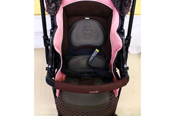 ★Combi コンビ ディアクラッセオート4キャス XA-500 ベビーカー