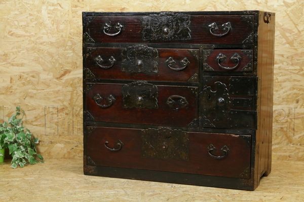 【極希少】仙台箪笥様式 古箪笥 鉄金具 豪華金具 大型120cm 時代家具 時代箪笥!! 手打金具 仙台箪笥 昭和骨董アンティーク!! 極希少仙台箪笥