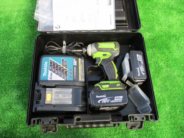 マキタ充電インパクトドライバTD147DRMXL