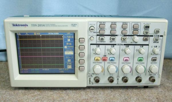 Tektronix： TDS2014 デジタルオシロスコープ 4CH 100MHz(アマチュア 