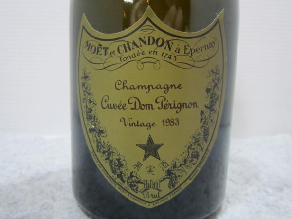 ☆ドンペリニヨン 白 ☆ヴィンテージ 1983年 Dom Perignon 箱付 【公式