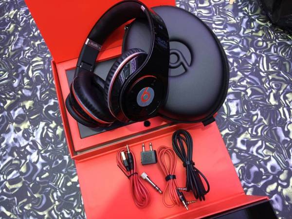 1円!モンスターMONSTERビーツヘッドホンstudio wireless Bluetoo