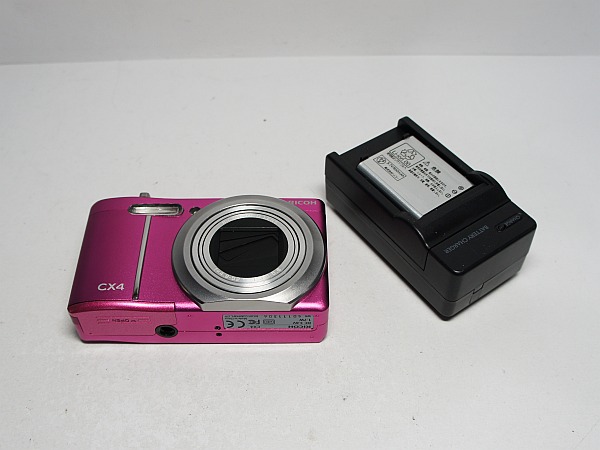 ●安心保証●超美品●RICOH CX4 パープルピンク●