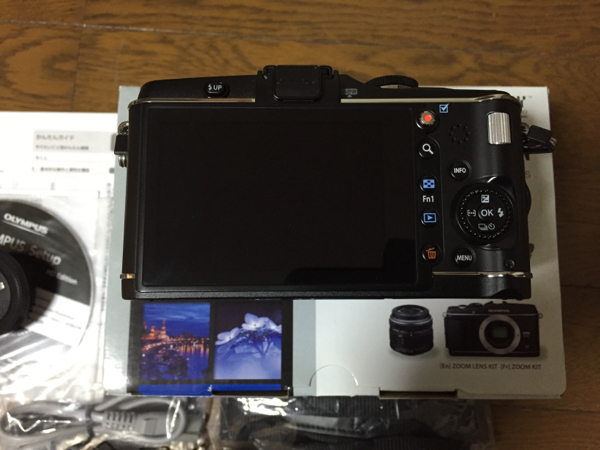 オリンパス E-P3 ズームレンズセット 送料無料_3