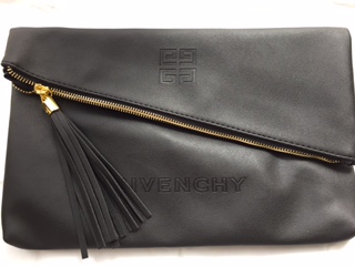 ジバンシー　クラッチバック　合皮　黒