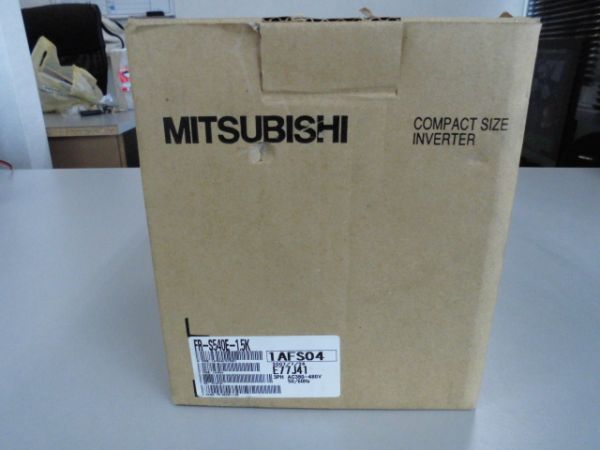 未使用★三菱電機　インバータ　FR-S540E-1.5K
