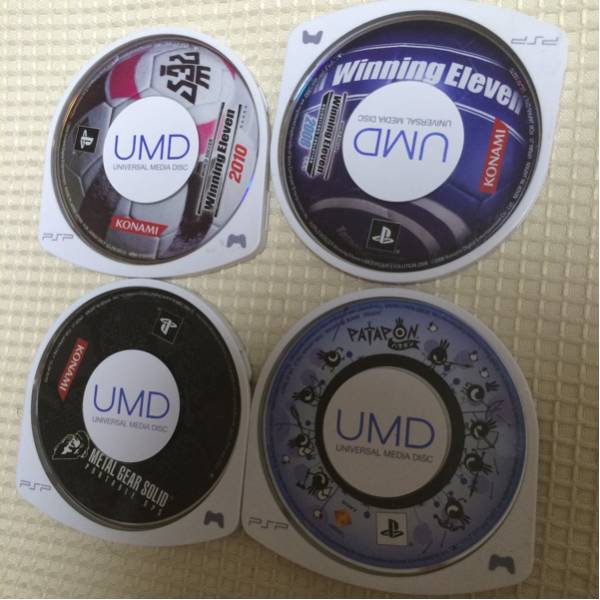 PSPソフトセット パタポンメタルギアソリッドウィニングイレブン_2