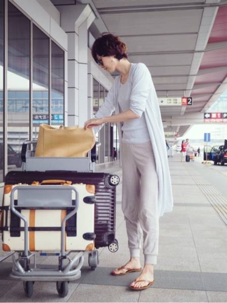 田丸麻紀 ギャルリーヴィー　ロングカーディガン ライトグレー　