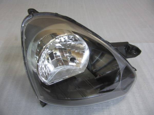 美品 LA300S ミライース 純正 右 ヘッドライト 88591