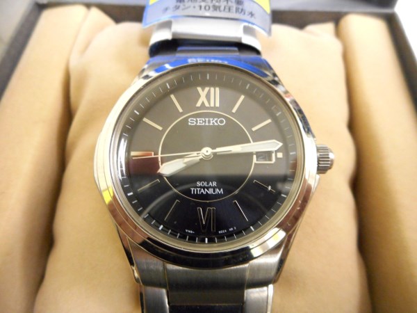 腕時計 SEIKO SOLAR TITANIUM メンズクォーツ V145-0BA0 動品