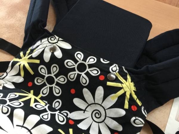 未使用品 ミキハウス ×エルゴ コラボ 抱っこ紐 マルチカラー グレー 