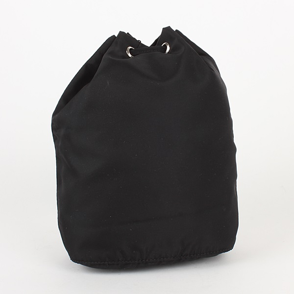 q181a【プラダ】ナイロン 巾着型ポーチ 小物入れ ブラック 3705 プラダ ナイロン PRADA プラダ☆Re-Nylon j8fkau Re