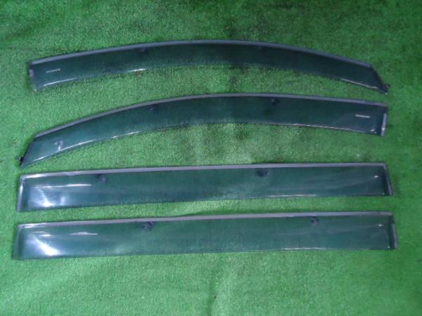 ゴルフトゥーラン 1TBLG 純正サイドドアバイザー4枚 (3BE2698EP1