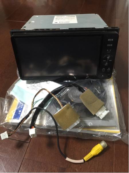 トヨタ純正用品ナビ NSZT-W61G 地デジDVD、SD、Bluetooth等