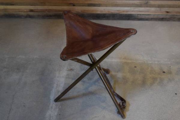 ヴィンテージ 椅子 イス 三脚 チェア レザー 釣り キャンプ 本革 フランス フォールディングチェア 1960s
