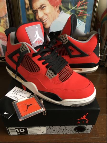 美品！AIR JORDAN 4 RETRO TORO yeezy supreme max bred