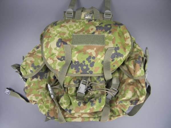戦人 バックパック 陸自迷彩