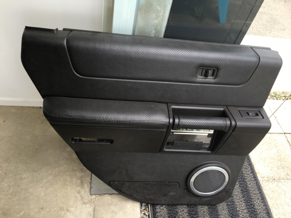 ハマーH2 左リアパネル 内装パネル 内張り HUMMER 売り切り