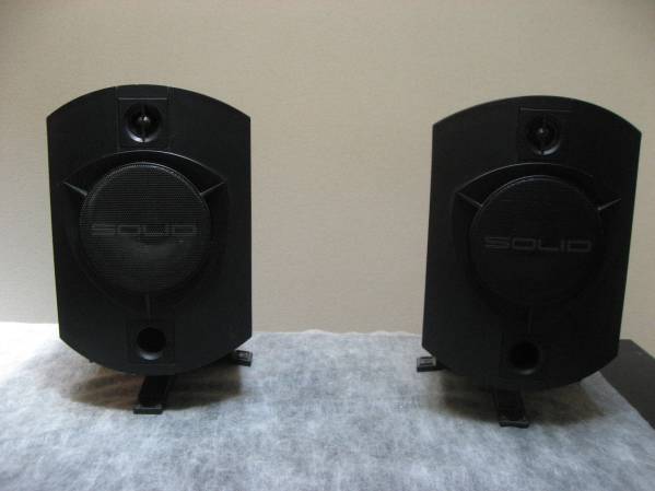 B&W（Bowers&Wilkins）SOLID Monitor 2本 動作品 B&W SOLID AV用 2本セット B&W（Bowers&Wilkins）SOLID