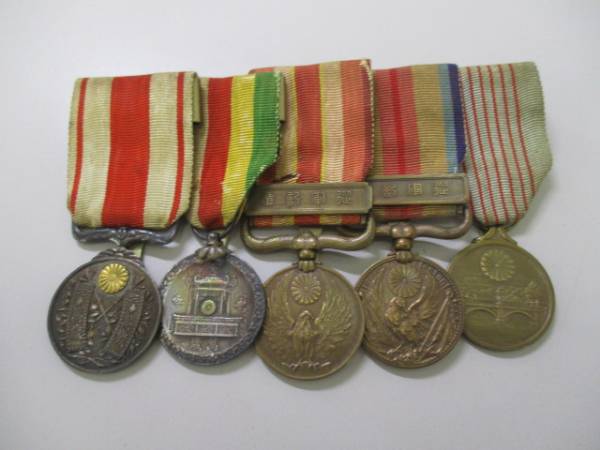 昭和六年乃至九年事変従軍記章等 計7点 徽章 勲章 1605ME014