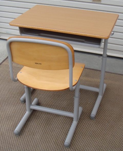 コクヨ KOKUYO 学校机椅子セット☆166～179cm 中古KOKUYO⁄コクヨ 